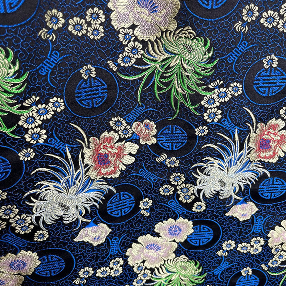 Elegant Chinese Evening Dress - Picture 7 of 8